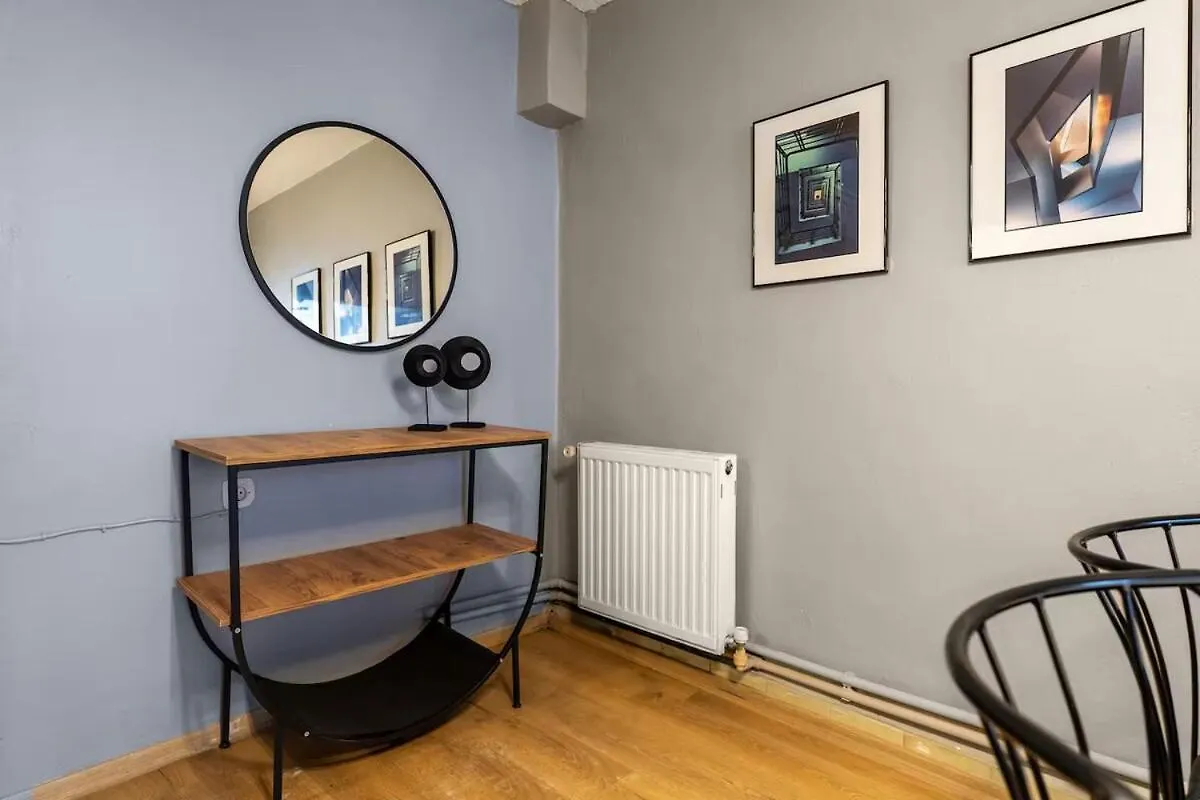 Appartamento Modern And Central 3Br With Patio In Besiktas Provincia di Provincia di Istanbul Turchia