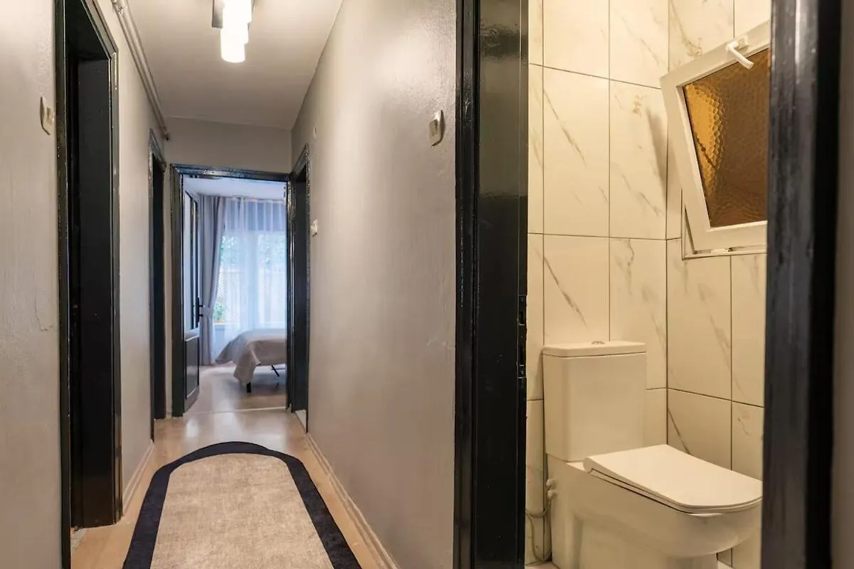 Modern And Central 3Br With Patio In Besiktas Provincia di Provincia di Istanbul