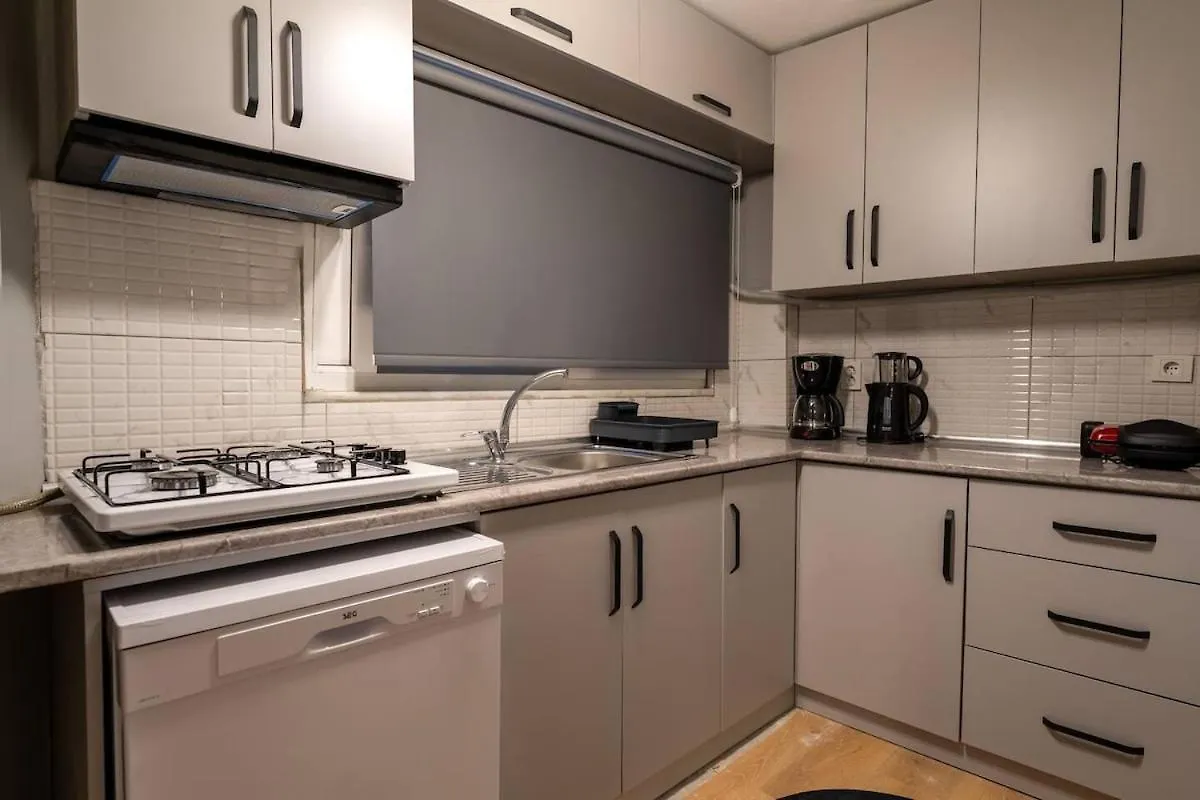 Appartamento Modern And Central 3Br With Patio In Besiktas Provincia di Provincia di Istanbul