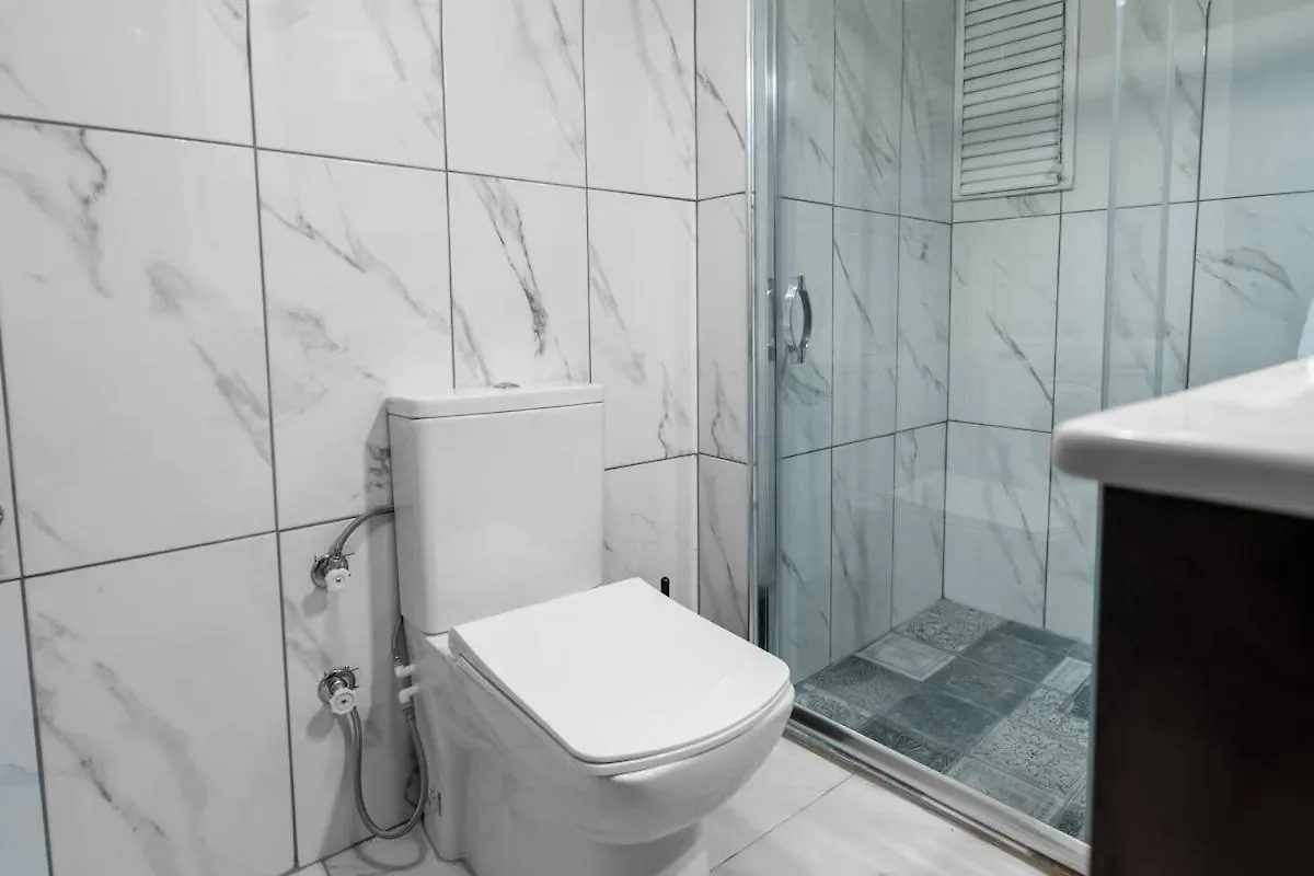 Modern And Central 3Br With Patio In Besiktas Provincia di Provincia di Istanbul Appartamento
